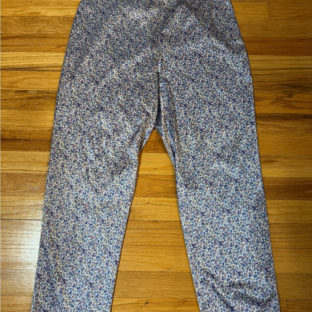 Beautiful NWOT Floral 100%silk pants